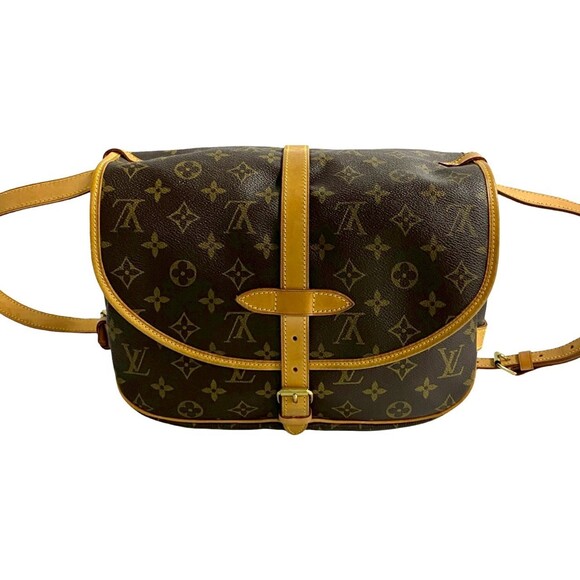 LOUIS VUITTON Authentic Brown Monogram Leather Pochette Shoulder Bag - Picture 4 of 9